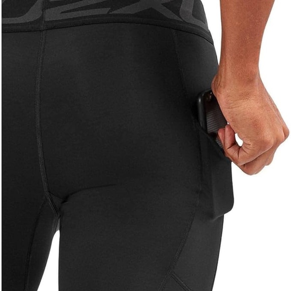 Men's size medium 2XU Accelerate Compression Tights w/Storage, NWT - Picture 10 of 11